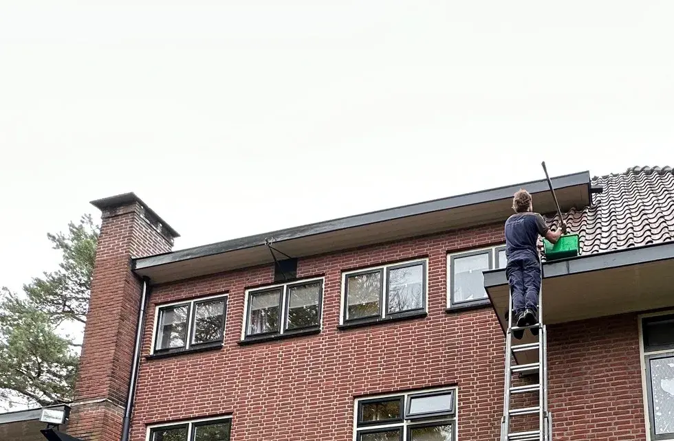 Wat houdt dakgoot coaten in